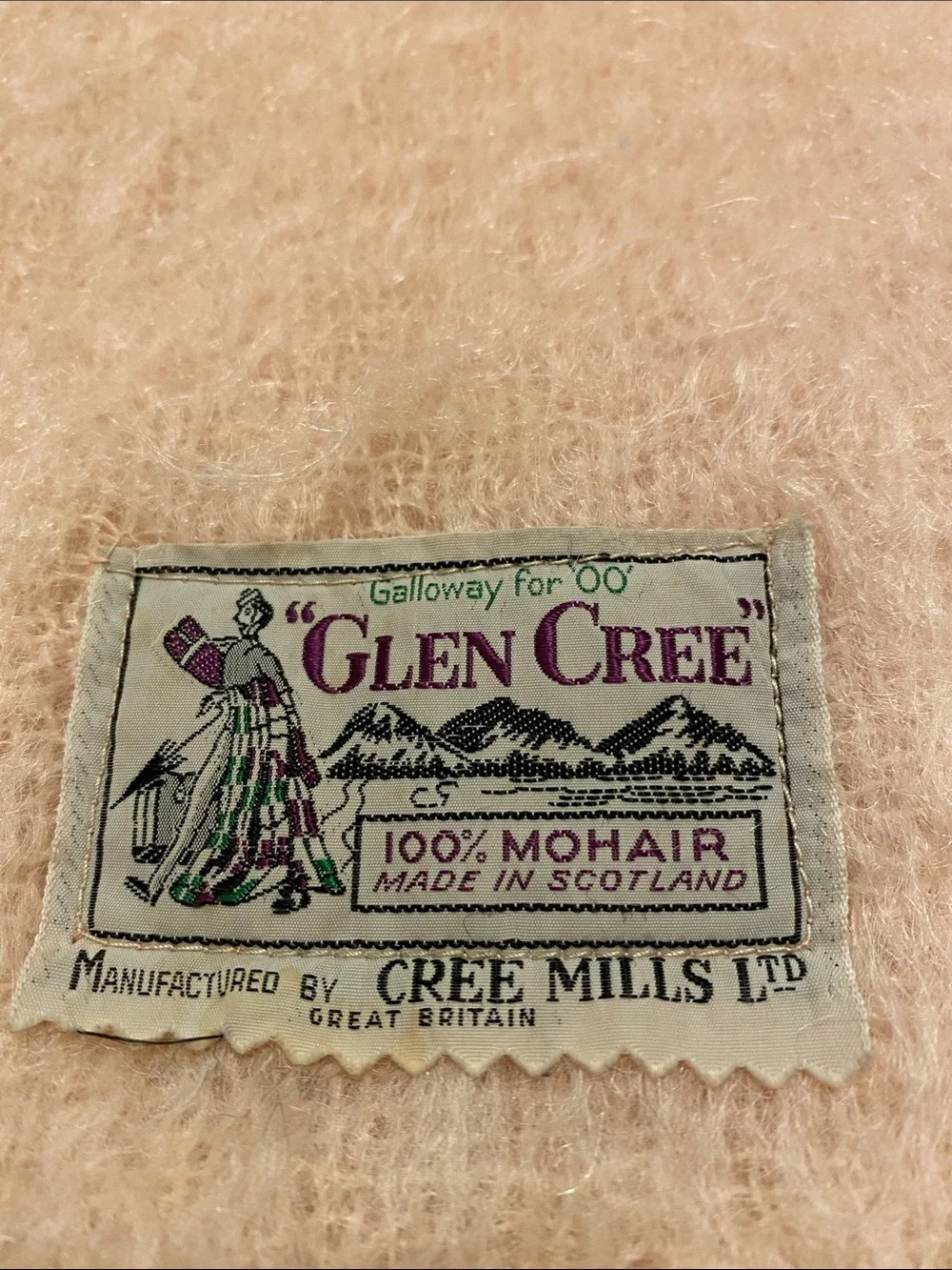 Vintage Glen Cree 100% Mohair Throw in Peach Color Made in Scotland